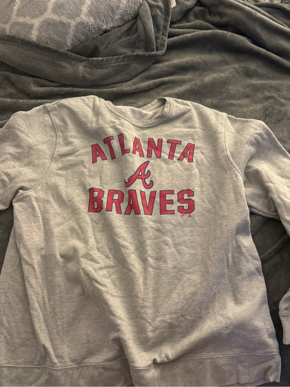 Fanatics Gray Atlanta Braves Crewneck Sweatshirt with Red Logo XXL